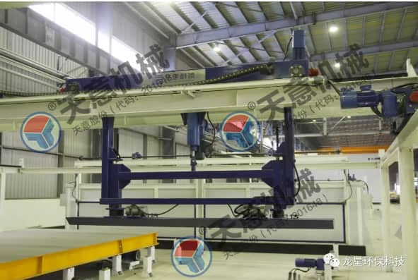 熱烈祝賀天意機(jī)械與龍星科技PC構(gòu)件生產(chǎn)線順利交接！